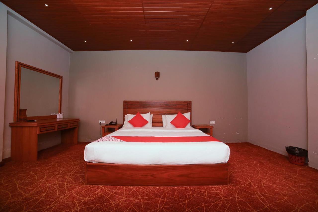 Oyo 278 Hotel Rivelka Kundasale المظهر الخارجي الصورة