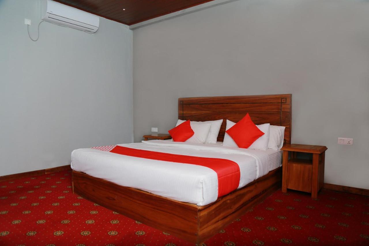 Oyo 278 Hotel Rivelka Kundasale المظهر الخارجي الصورة