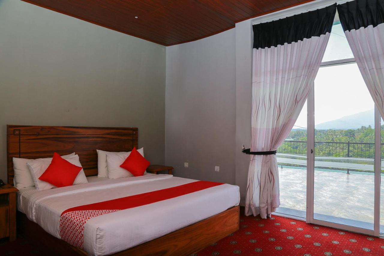 Oyo 278 Hotel Rivelka Kundasale المظهر الخارجي الصورة